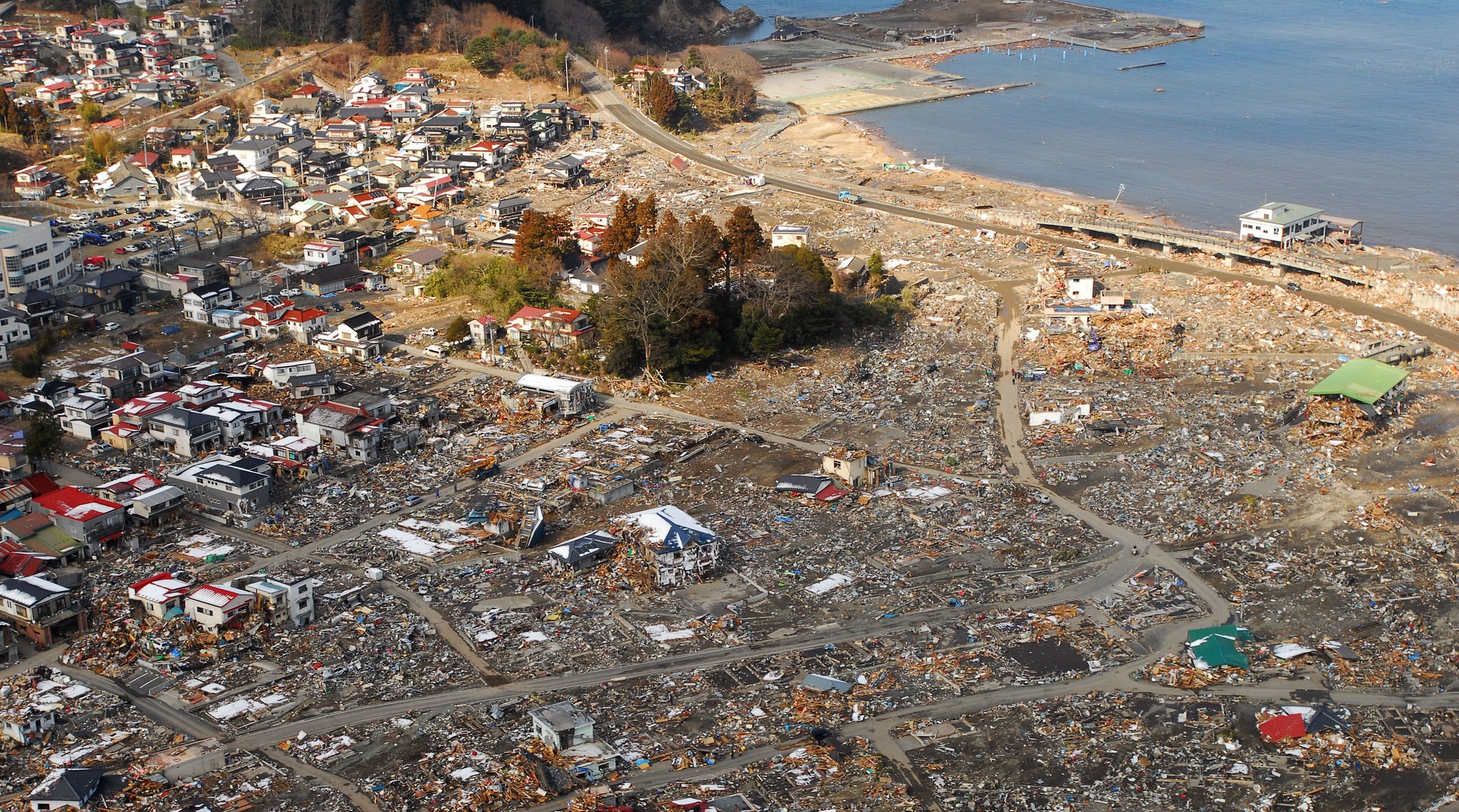 tsunami natural disasters essay
